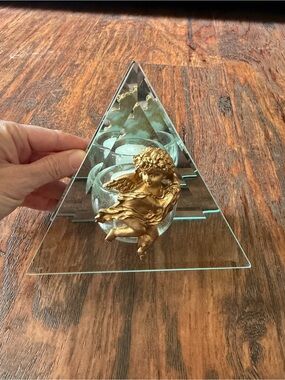 Cherub Mirrored Triangle Tea Light Holder
